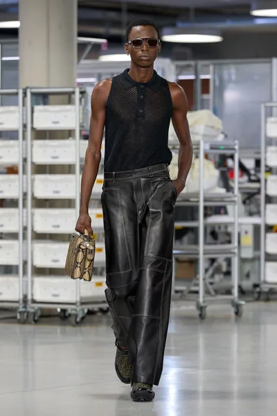 Look 51